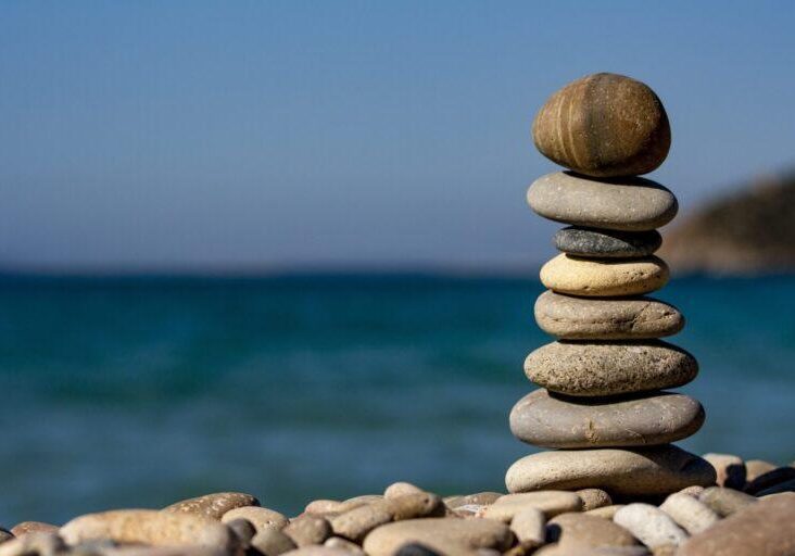 balance-macro-ocean-pebbles-235990